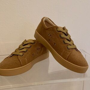 REVITALIGN Orthotic Camel Wool Slip-On Sneakers